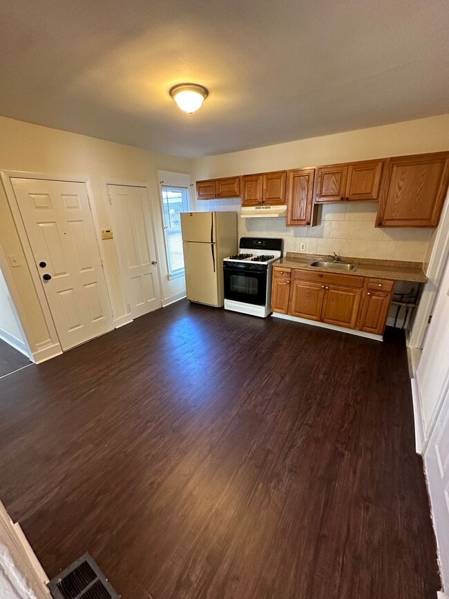 Photo - 446 Shelton St Unidad 446 Shelton 1st Fl