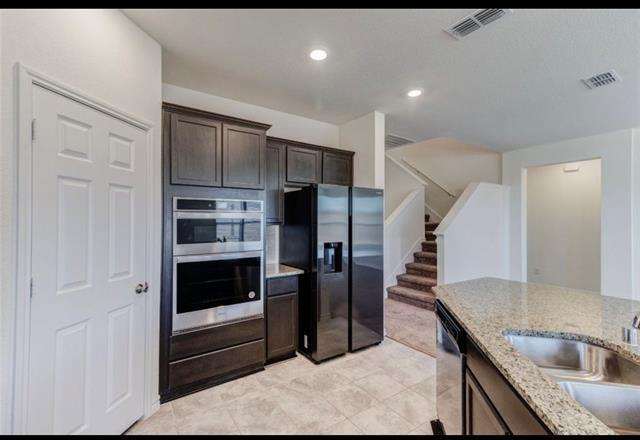 Photo - 321 Wild Onion Ln