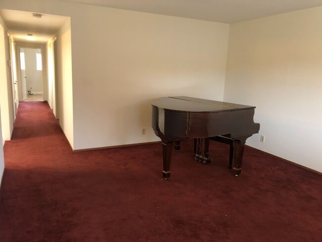 Photo - 4bd/2ba - Bedroom Home with a Lap Pool! Excellent Location - Coming Soon!