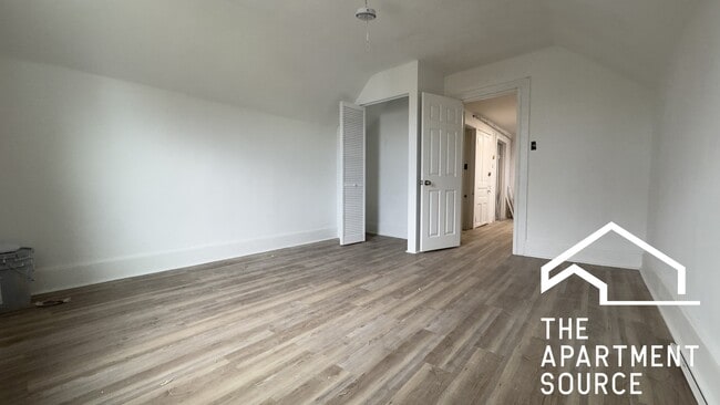 Photo - 1626 N Fairfield Ave Unit 3