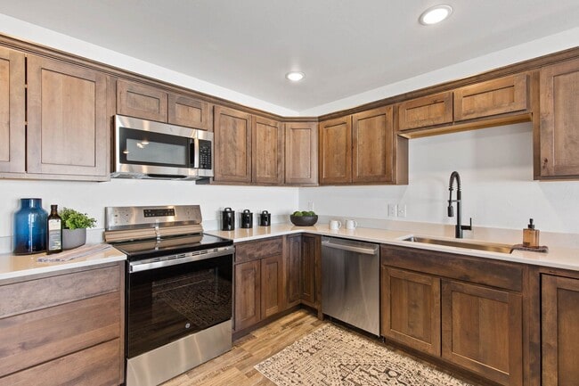 Photo - 2855 Fen Way Unit D