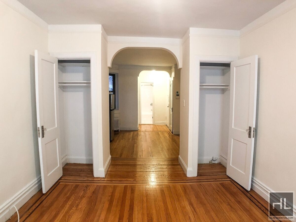 Photo - EAST 58 STREET Unit A3