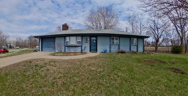 2200 Blueberry Dr