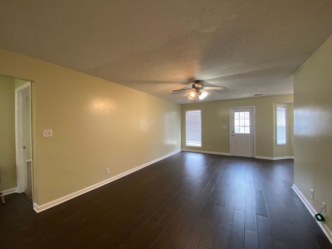 Photo - 224 Lady Alice Ct