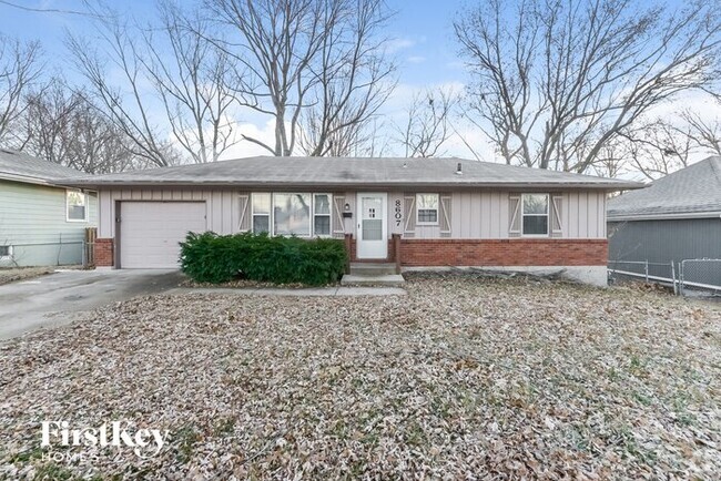 Building Photo - 8607 Elm Ave Rental