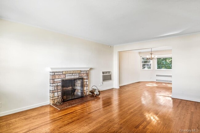 Photo - 140 Hayes St