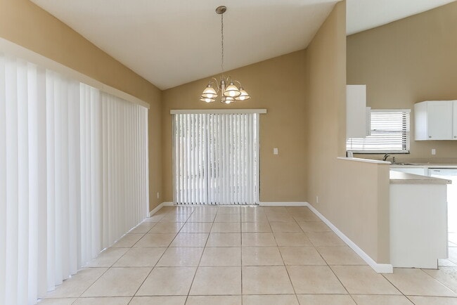 Photo - 80 Baytree Cir