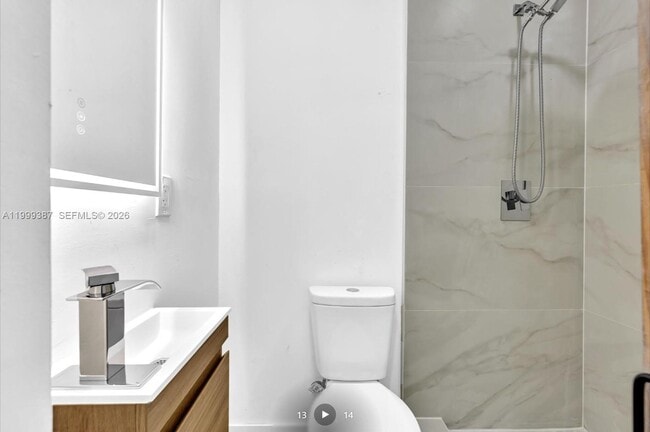 Photo - 709 SW 4th Ct Unit 201