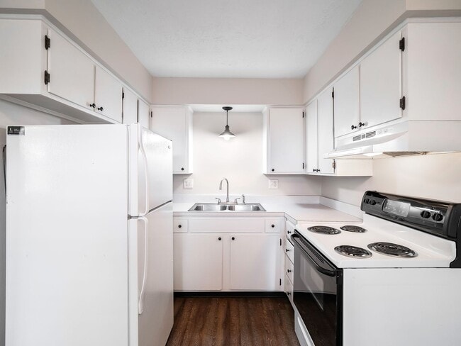 Delta 77 Apartments