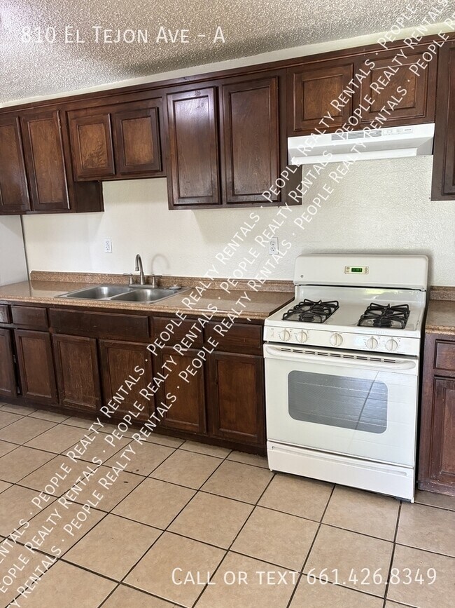 Photo - 810 El Tejon Ave Unit A