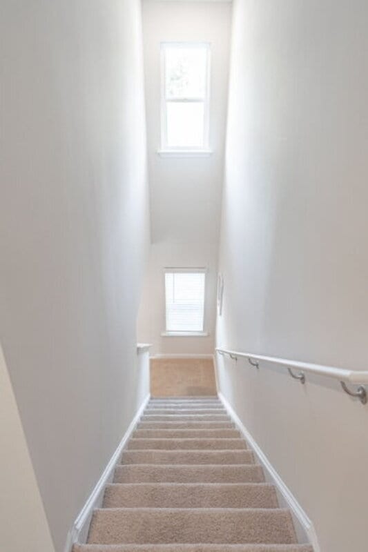 Building Photo - 205 Maddox Dr