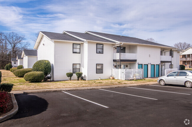 Building Photo - The Cleo Apartments