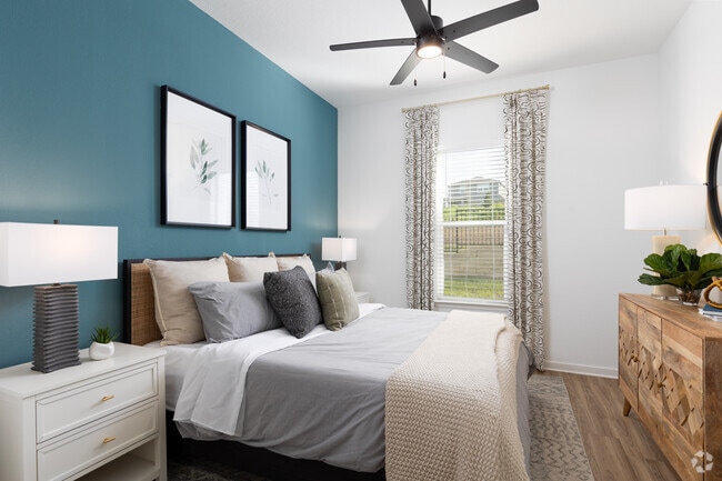 2BR, 2BA - 1088SF
