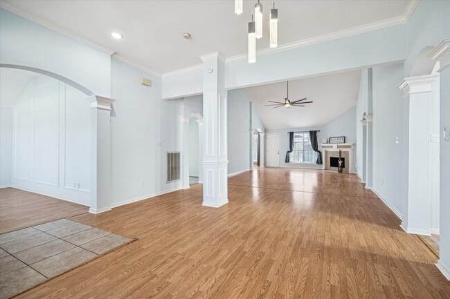 Photo - 3414 Sapling Oak Dr