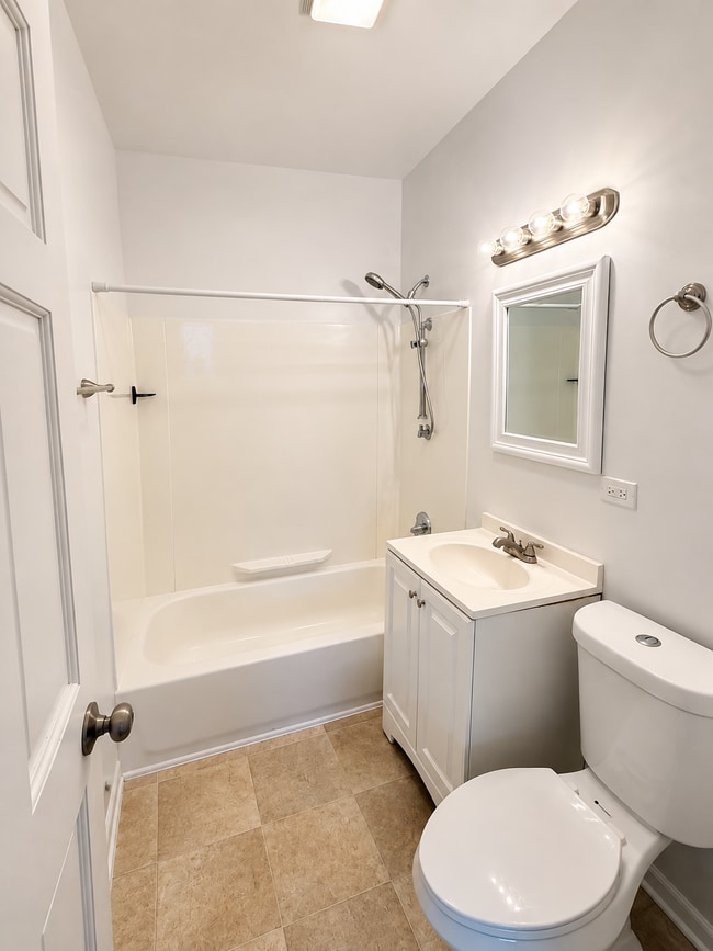 Photo - 3034 Houston St Unit 2B