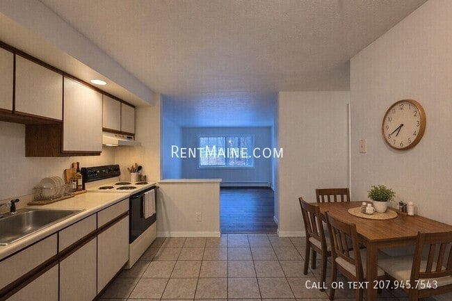 Photo - 20 Tall Pines Dr Unit 10