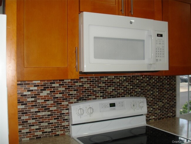 Photo - 253 Frederick Ave