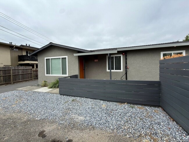 Photo - 2831-2839 Soscol Avenue Unit 2831A