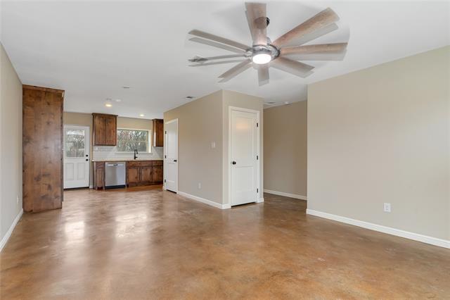 Photo - 1371 CR-704 Townhome