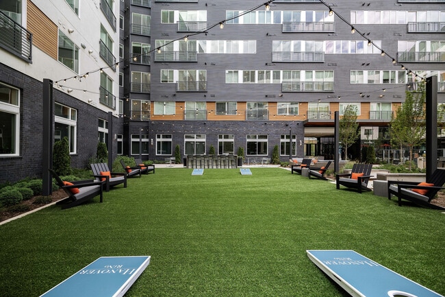 Photo - Hanover Everett