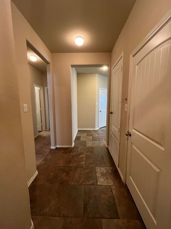 Photo - 4326 Stanley Park