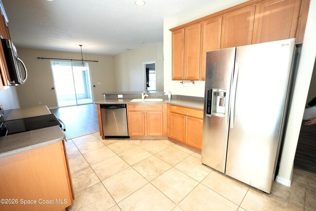 Photo - 3882 Manitoba Way