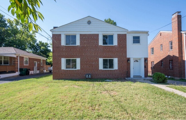 Building Photo - 3907 Kirkup Ave Rental