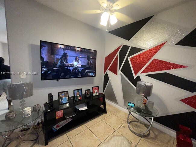 Photo - 2903 SE 17th Ave Unit 110