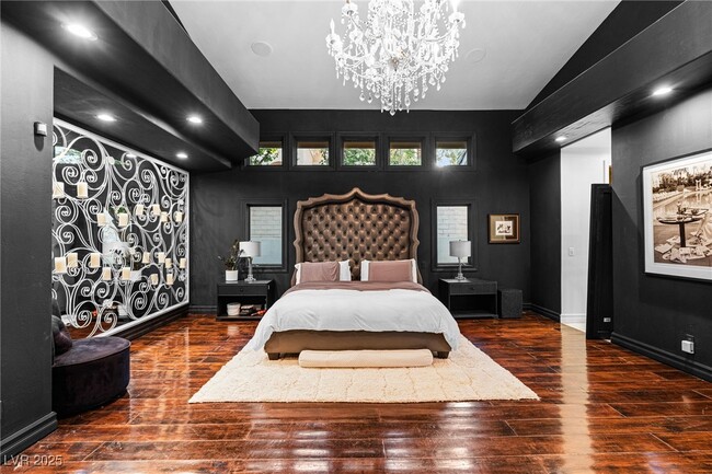 Photo - 2057 Troon Dr