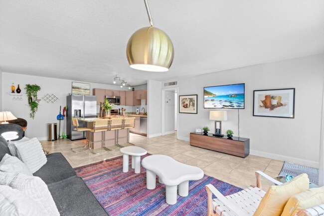 Photo - 3725 S Olive Ave