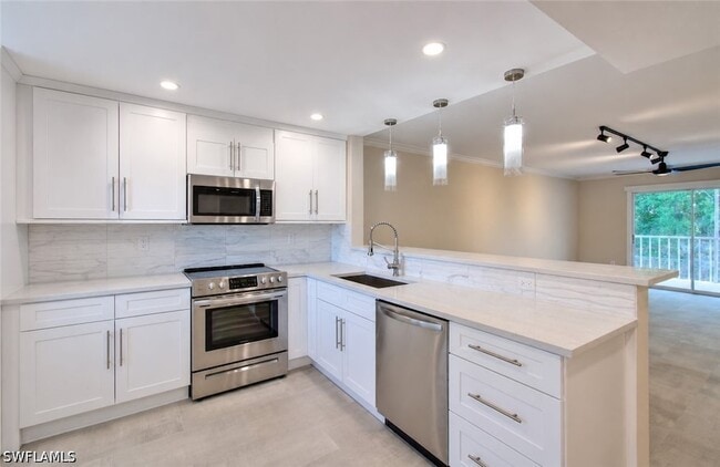 Building Photo - 2360 Naples Trace Cir Unit 6