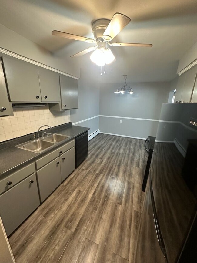 Photo - Must see two bedroom condo in Roseville