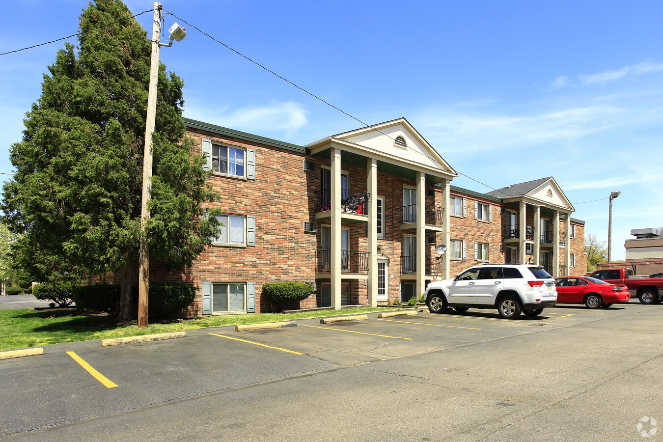 Emerald Overlook Apartments - Emerald Overlook Apartments