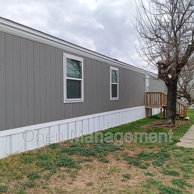 Photo - 2501 Martin Luther King Dr