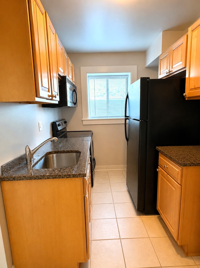 Fully equip Kitchen
