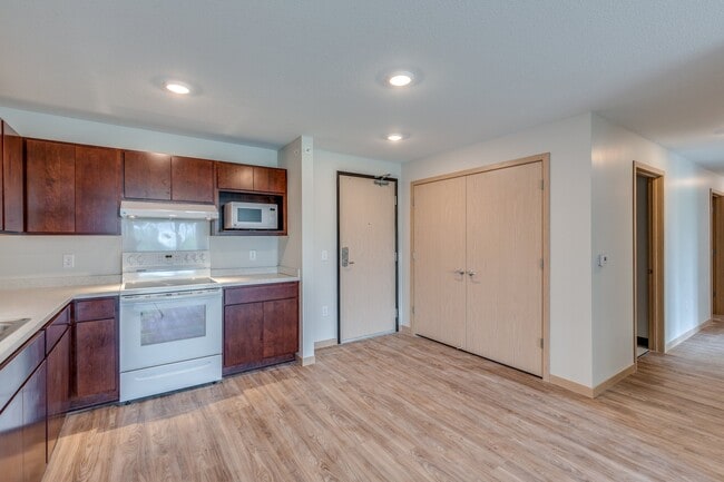 Armario de entrada - Sound on 76th