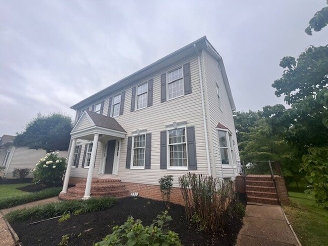 Photo - 3-bedroom! Garage Space & Privacy! Look no further...