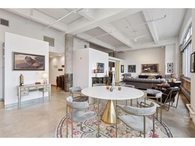 Photo - 700 N Washington Ave Unidad 610