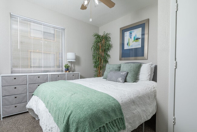 Carelton Courtyard apartments — community photo