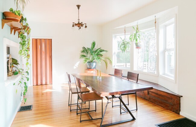 Photo - 5236 NE 18th Ave