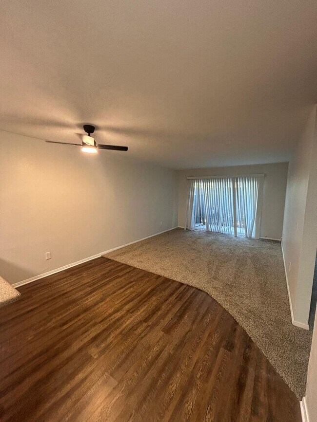 8026 Linda Vista Rd