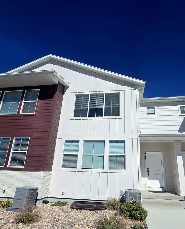 Photo - 454 E Nickel Ln