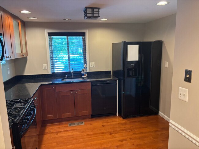 Photo - 5473 Mystic Ct