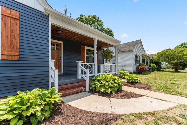 Photo - 1411 National St