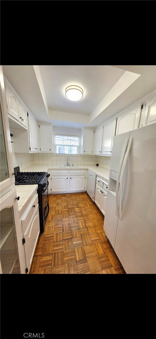 Photo - 135 1/2 Canon Drive, Beverly Hills, CA 90212 - 2 BR 2 BA house