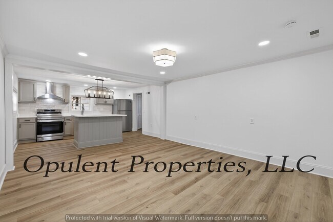 Photo - 1216 Stevens Ave NE