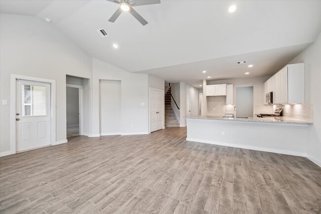 Photo - 2138 Reed Cave Ln