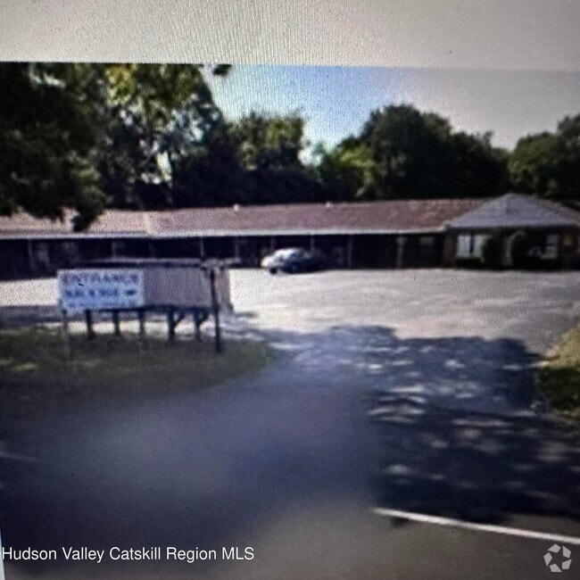 Building Photo - 125 S Ohioville Rd Rental