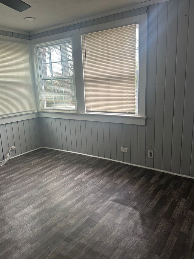 Photo - 1126 Brentwood Ave