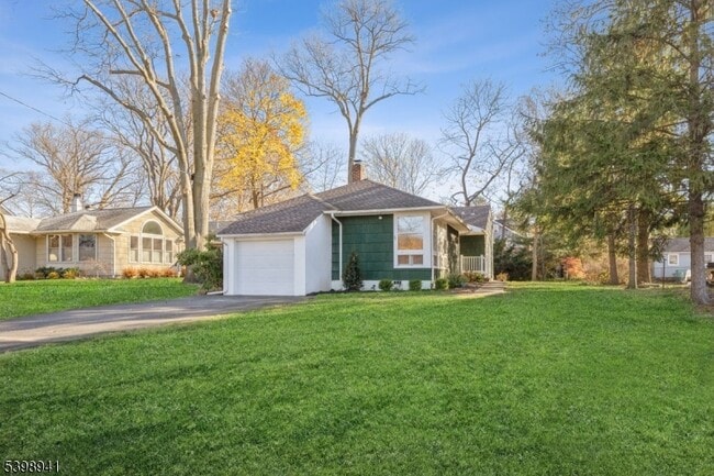 Building Photo - 57 Essex Ave